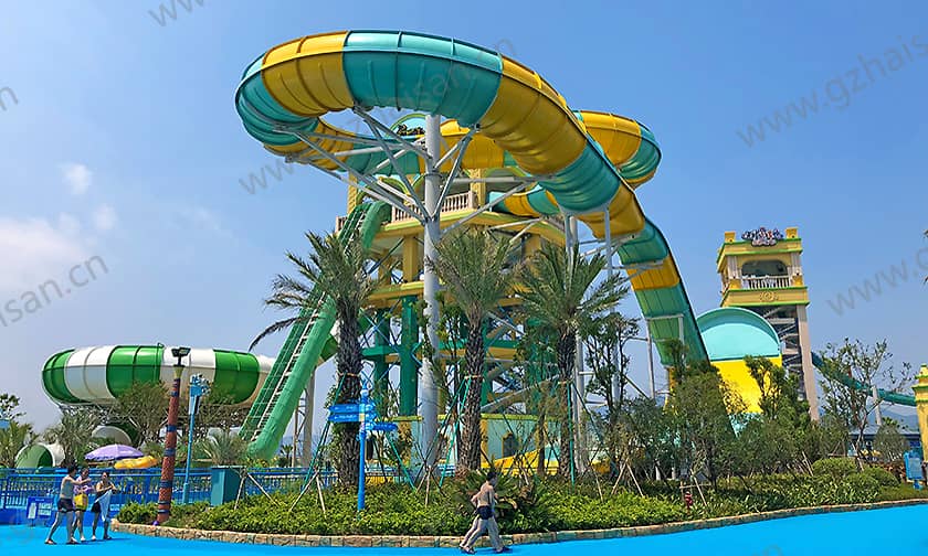 浙江宁波大目湾阿拉的海水上乐园冲天回旋&巨兽碗