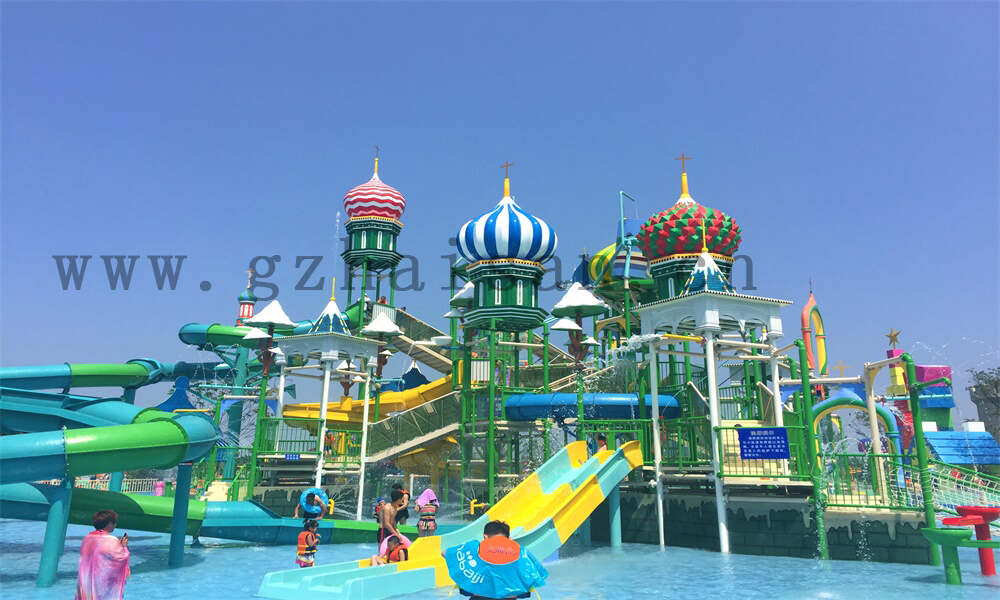 如何进行水上乐园设备的防滑处理？